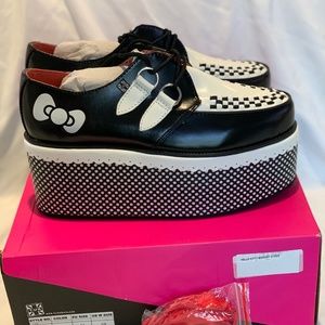 Rare Hello Kitty x TUK Bow Dot Polka Dot Creeper Stack Platforms